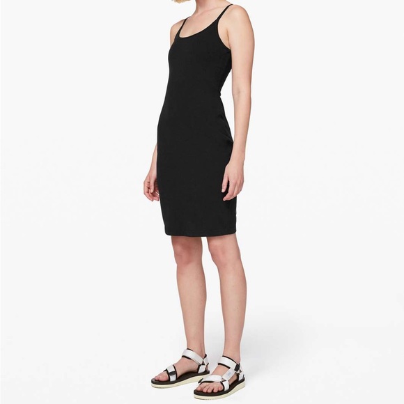 Lululemon Inner Glow Dress in Black - Picture 1 of 12